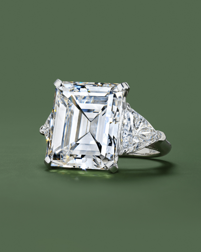 Christie's auction Sinatra ring Emerald cut diamond