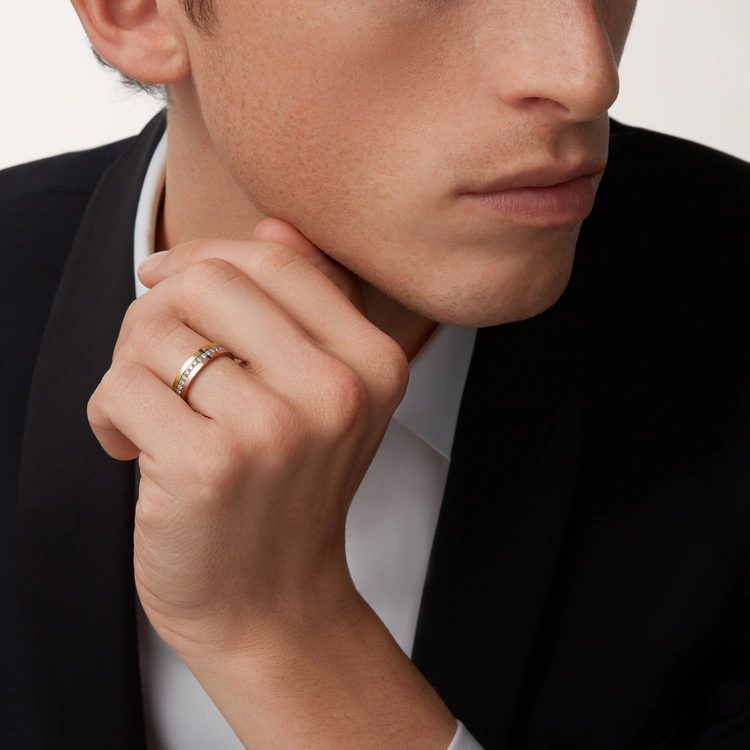 Mens Wedding band trends for 2025