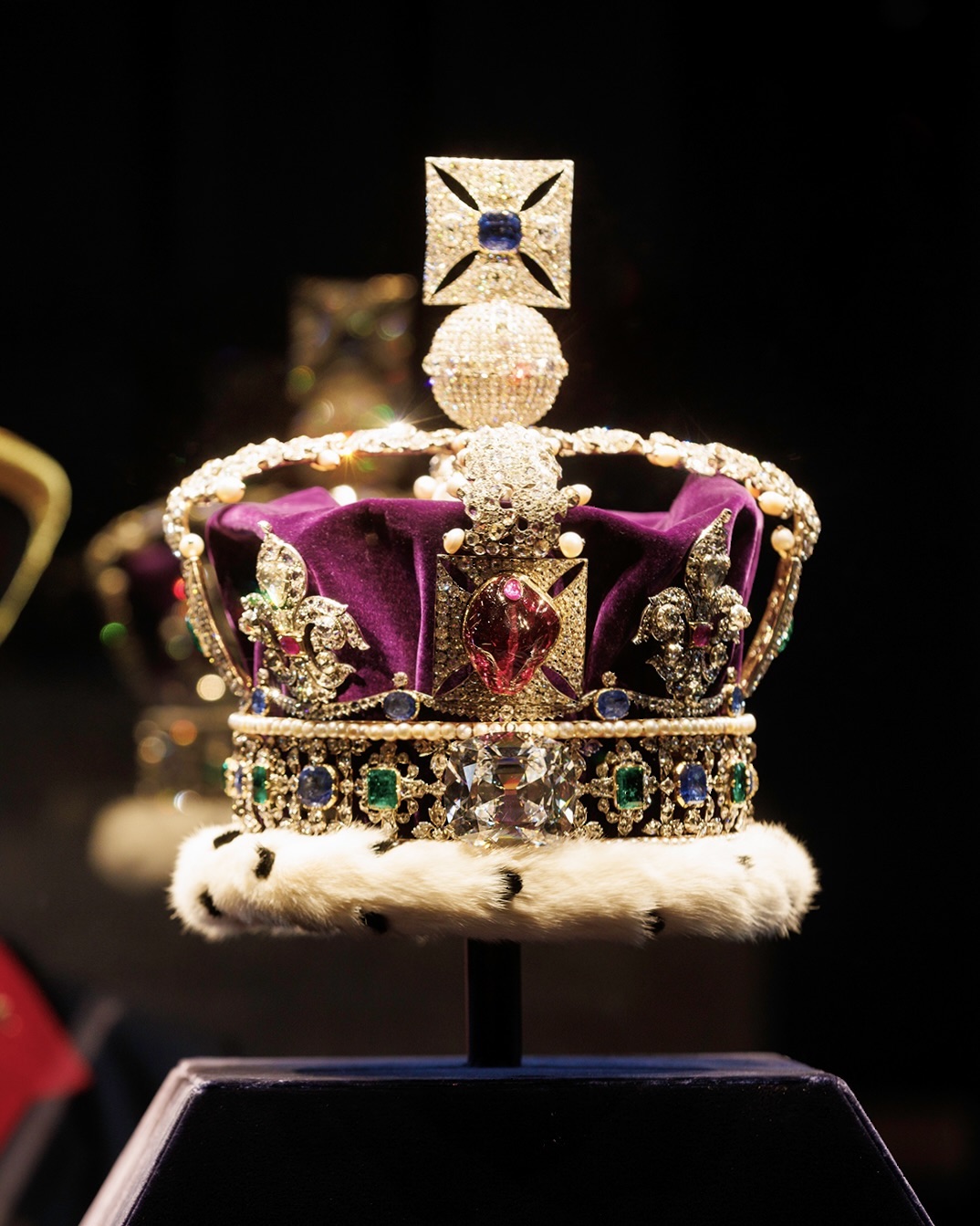 The Cullinan II (The Second Star of Africa) sits within the Imperial State Crown. (Courtesy of Historic Royal Palaces)