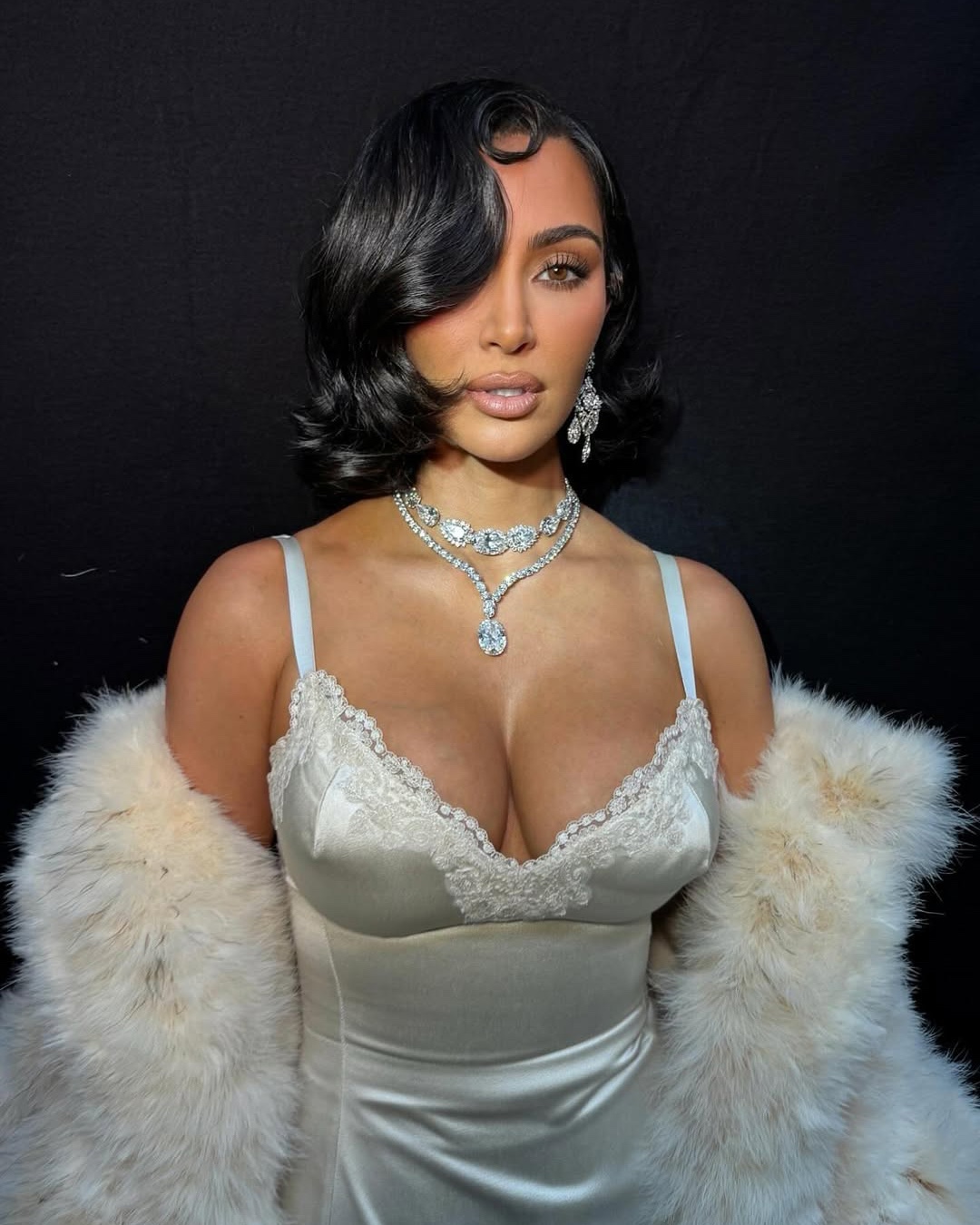 Lorraine Schwartz spills all about Elizabeth Taylor's diamond earrings Kim Kardashian wore at Balenciaga