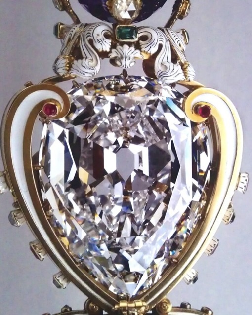 A Collector’s Dream: Blue Moon of Josephine Diamond 4 Star of Africa diamond