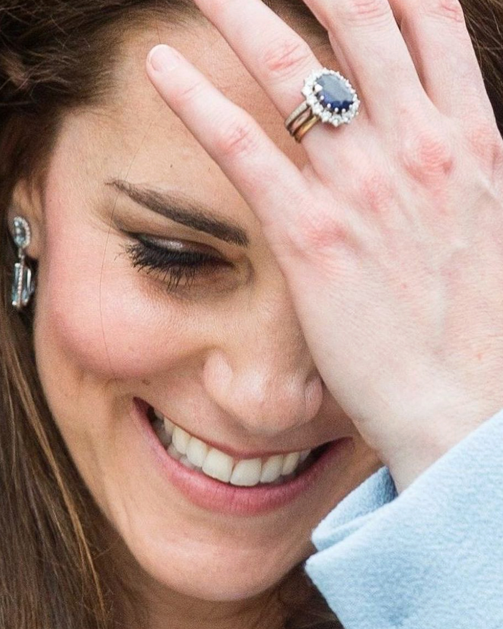 When the World Said Yes: Celebrity Engagement Rings That Changed the Game 5 Blue diamond engagement ring