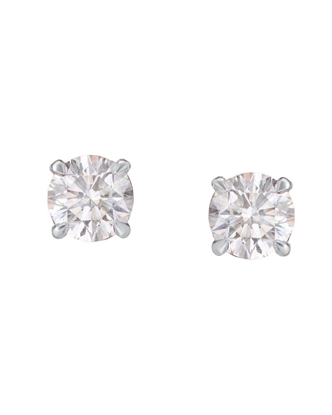 Round shaped diamond studs