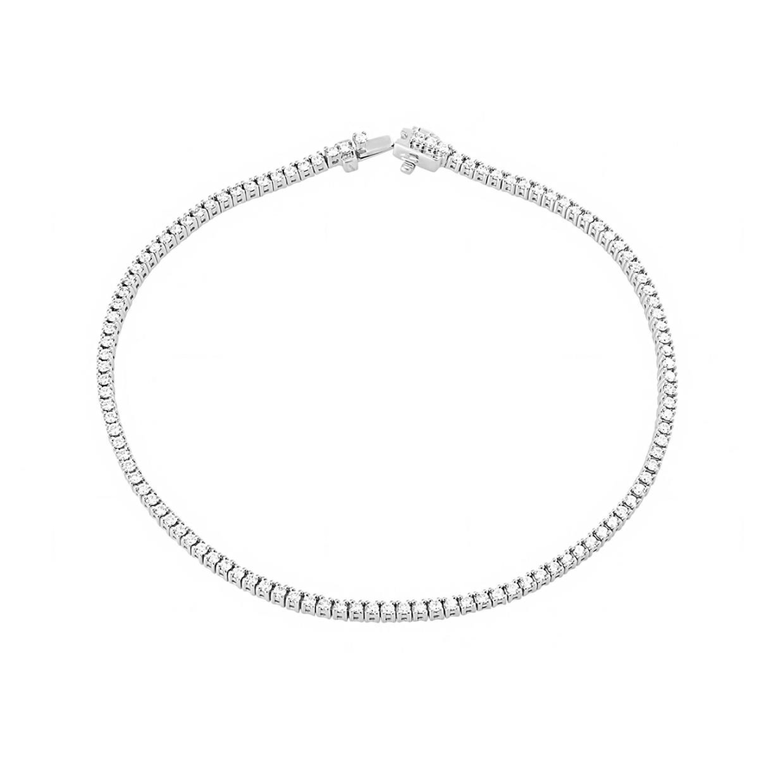 16 Gift Ideas from London Jewelers That Are Sure to Wow Everyone on Your List 14 London Jewelers tennis bracelet