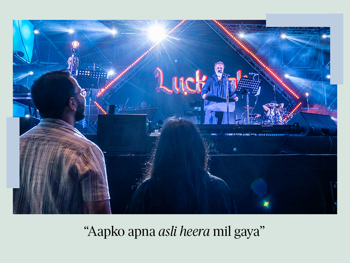 A Song, A Real Diamond Ring and A Lifetime Promise: Inside A Couple’s Most Heartfelt Concert Proposal 2 A Song, A Real Diamond Ring and A Lifetime Promise: Inside A Couple’s Most Heartfelt Concert Proposal