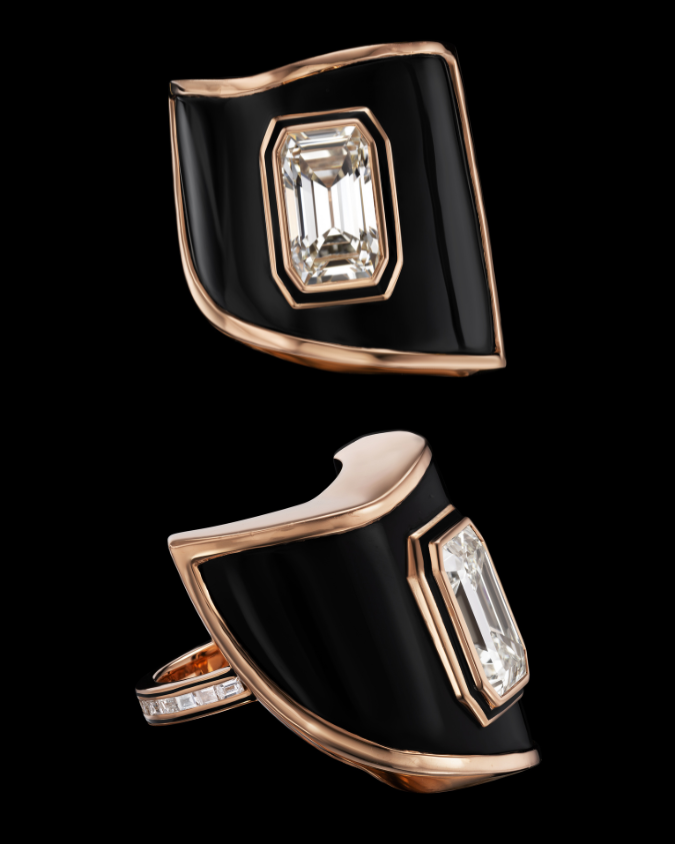 Deszo by Sara Beltrán rings