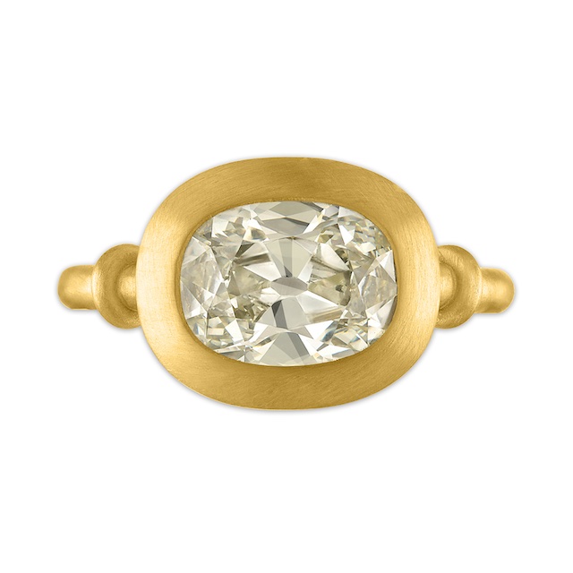 Prounis cushion cut diamond Brilliant Capsa engagement ring 