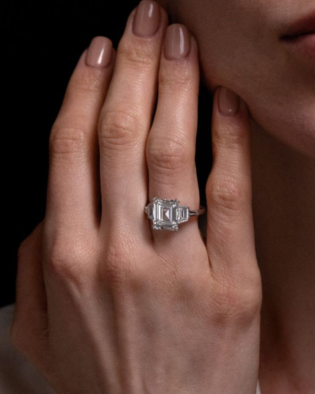 carré cut diamond ring