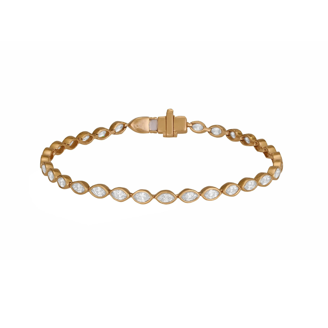 16 Gift Ideas from London Jewelers That Are Sure to Wow Everyone on Your List 19 London Jewelers tennis bracelet