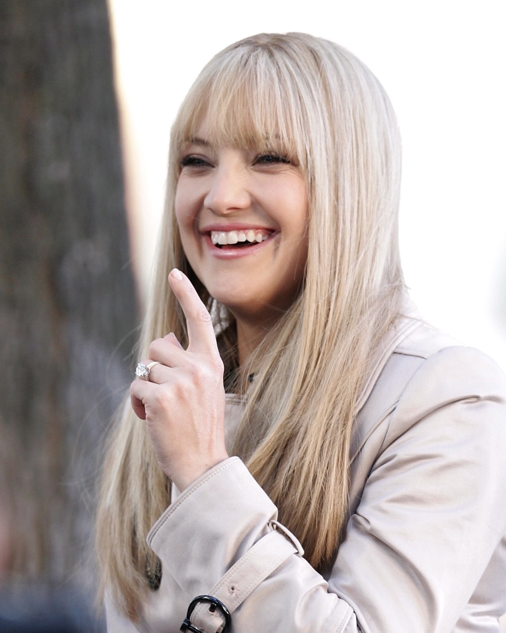 Engagement Rings in Movies Kate Hudson's Diamond Engagement Ring in Bride Wars (2009)