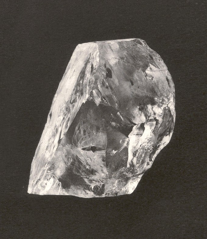 The rough 3,106-carat Cullinan diamond