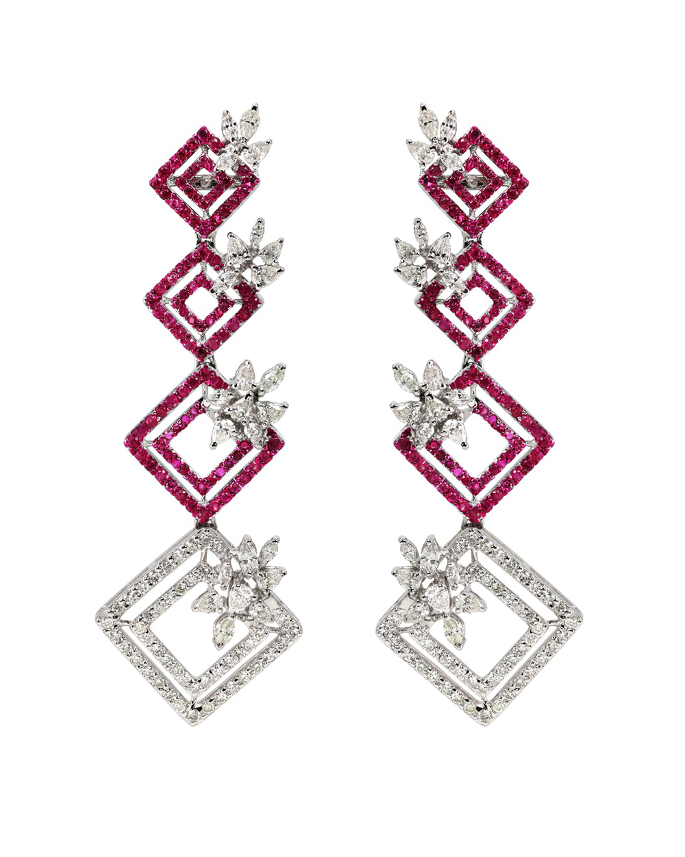 Diamond studded square earrings in pink & white diamonds