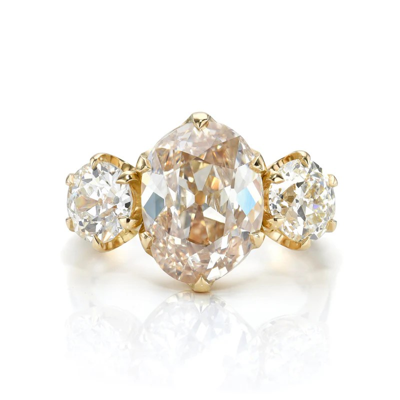 Exciting Diamond Engagement Ring Trends for 2026: What Will Shape the Year Ahead 30 engagement ring trends off white diamond