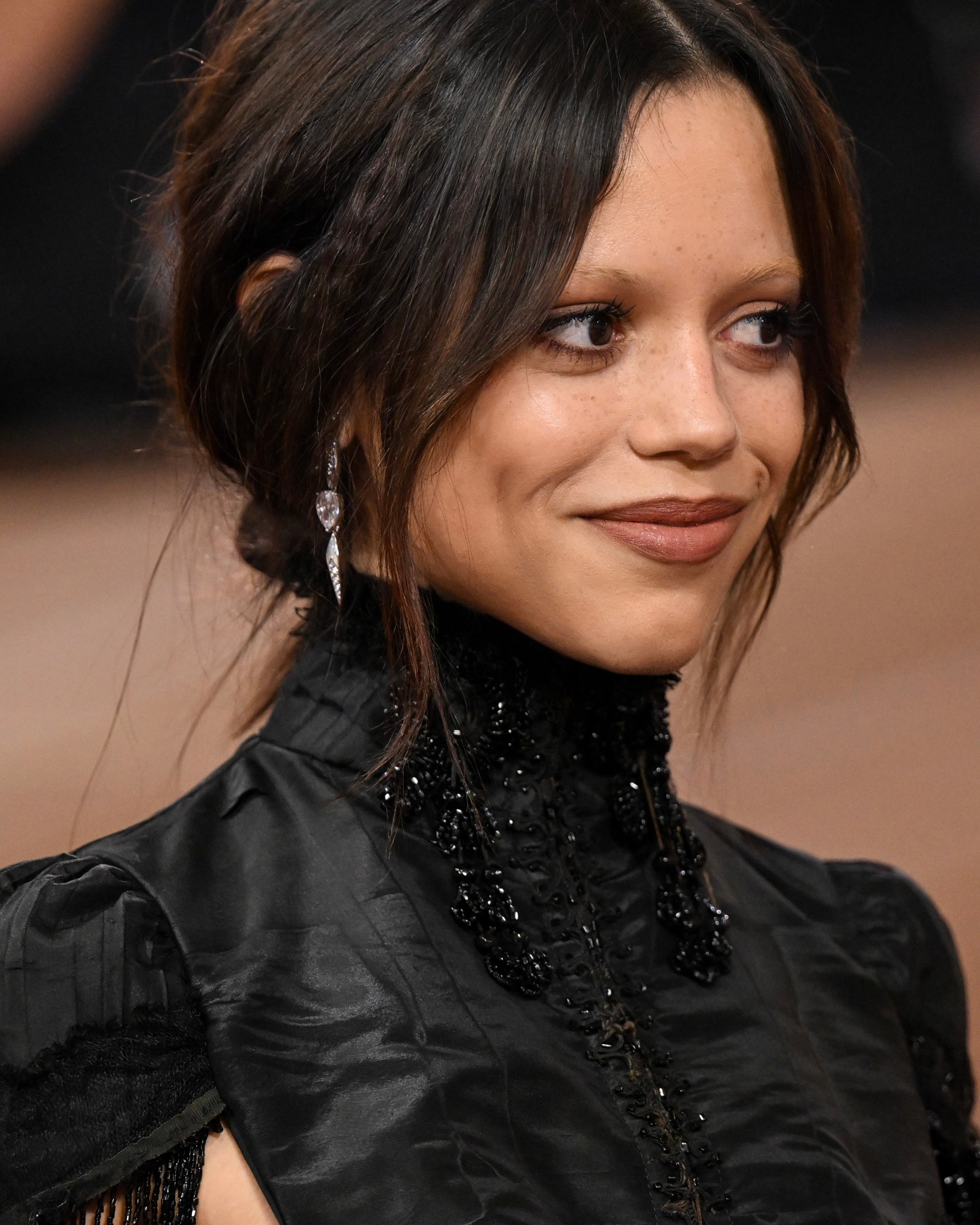 Jenna Ortega Wore Simone Jewels to the Golden Globes 2026
