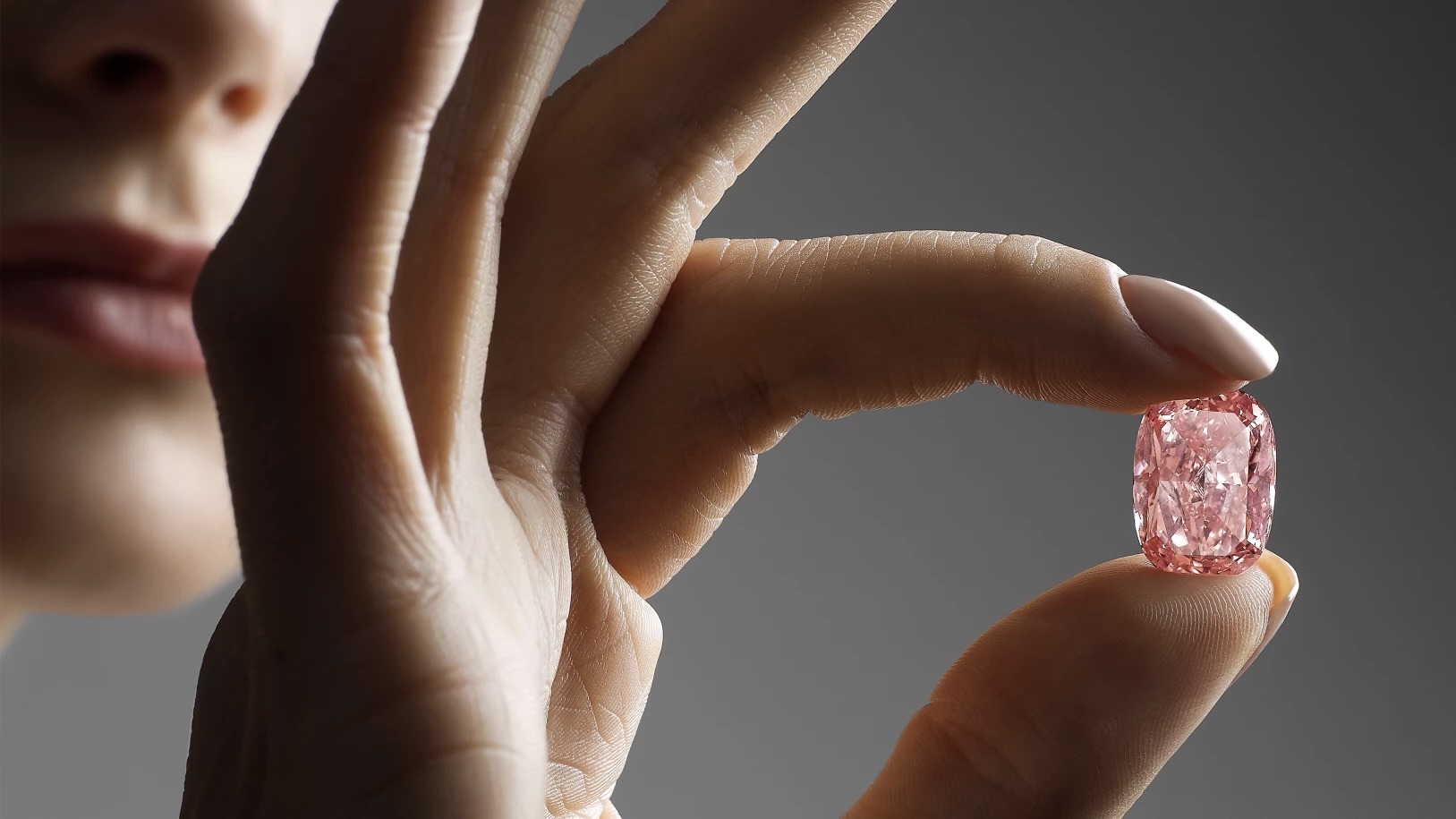 The Williamson Pink Star Diamond (Courtesy of Sotheby's) 