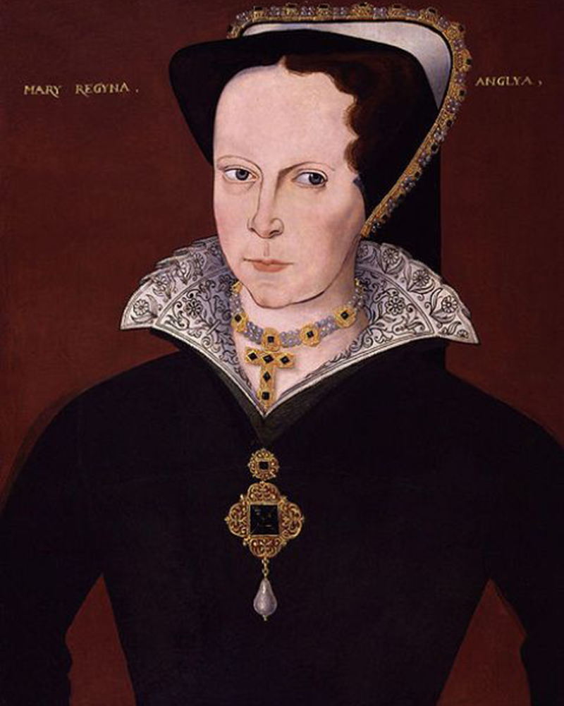 Portrait of Queen Mary I of England, c. 1555, wearing La Peregrina pearl. (Wikimedia Commons/Public Domain)