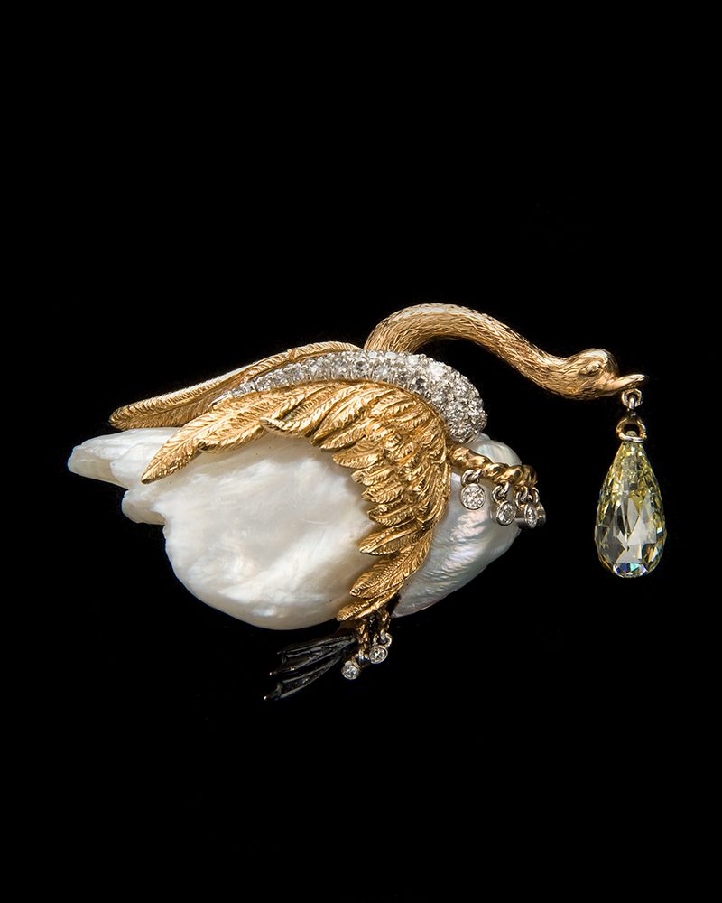 Babe Paley's Verdura Swan Brooch with Hanging Diamond Briolette