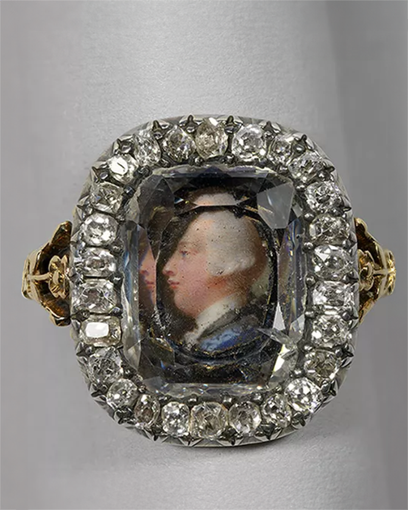 Queen Charlotte diamond ring