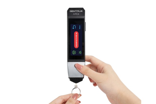 GemTrue APEX