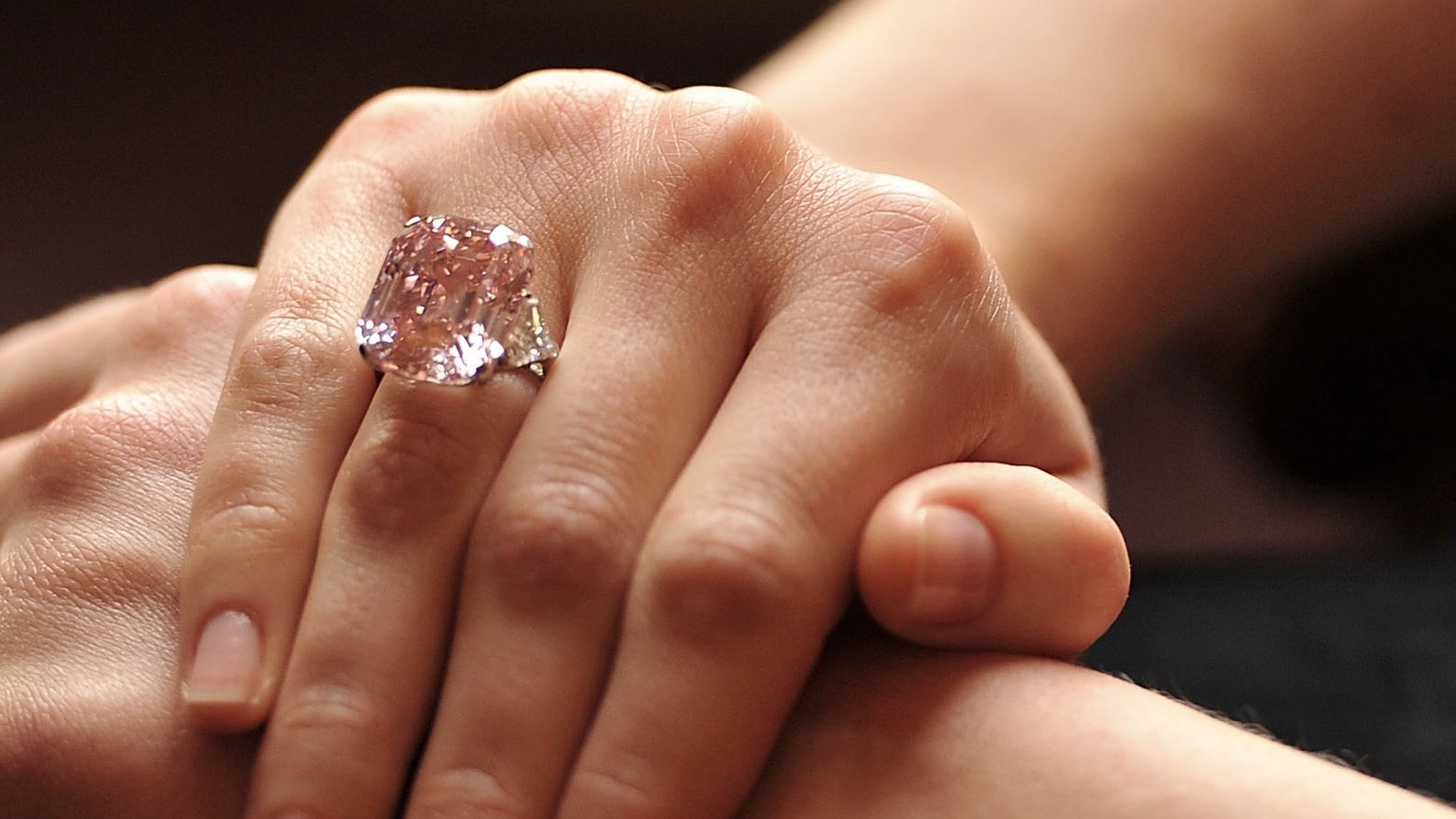 The 24.78-carat Graff Pink Diamond during the Sotheby's Magnificent Jewels and Watches auction preview on November 10, 2010. The diamond will be auctioned at Sotheby's in Geneva. (Getty Images)