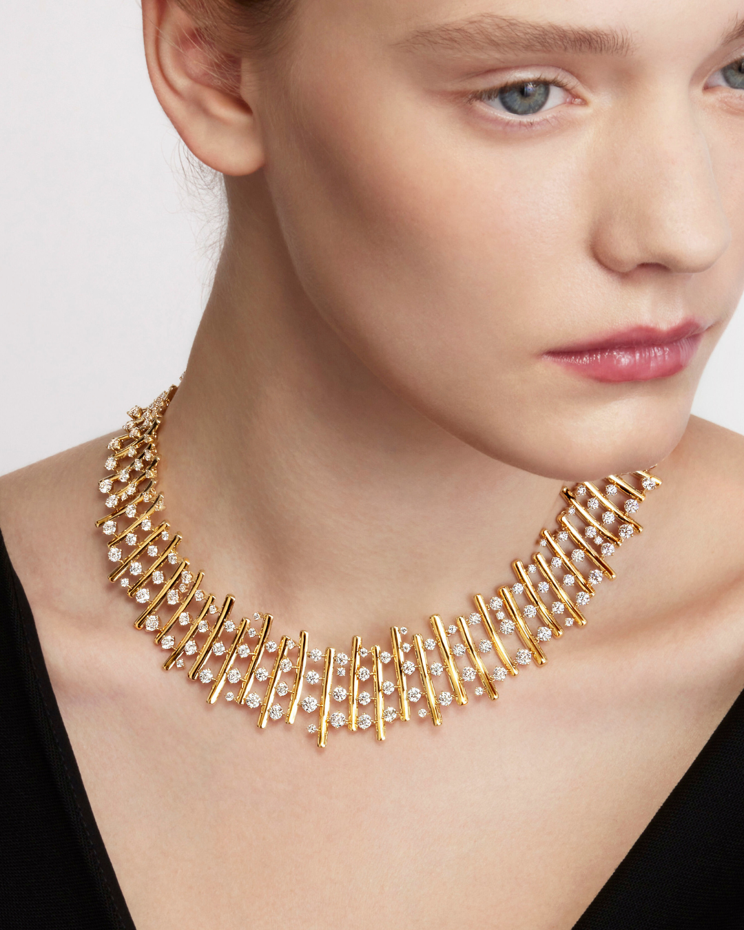 Gold prices: Hearts on Fire Barre Multi-Row Diamond Choke