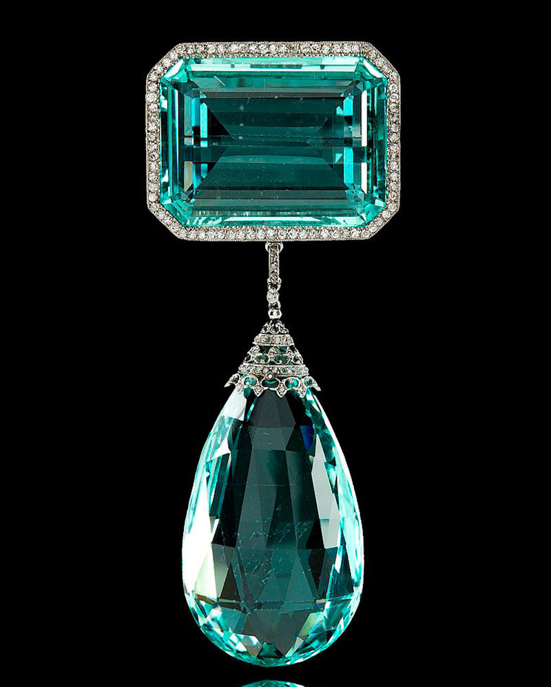 Nancy Astor's Edwardian Aquamarine Brooch (Courtesy of Dreweatts) 