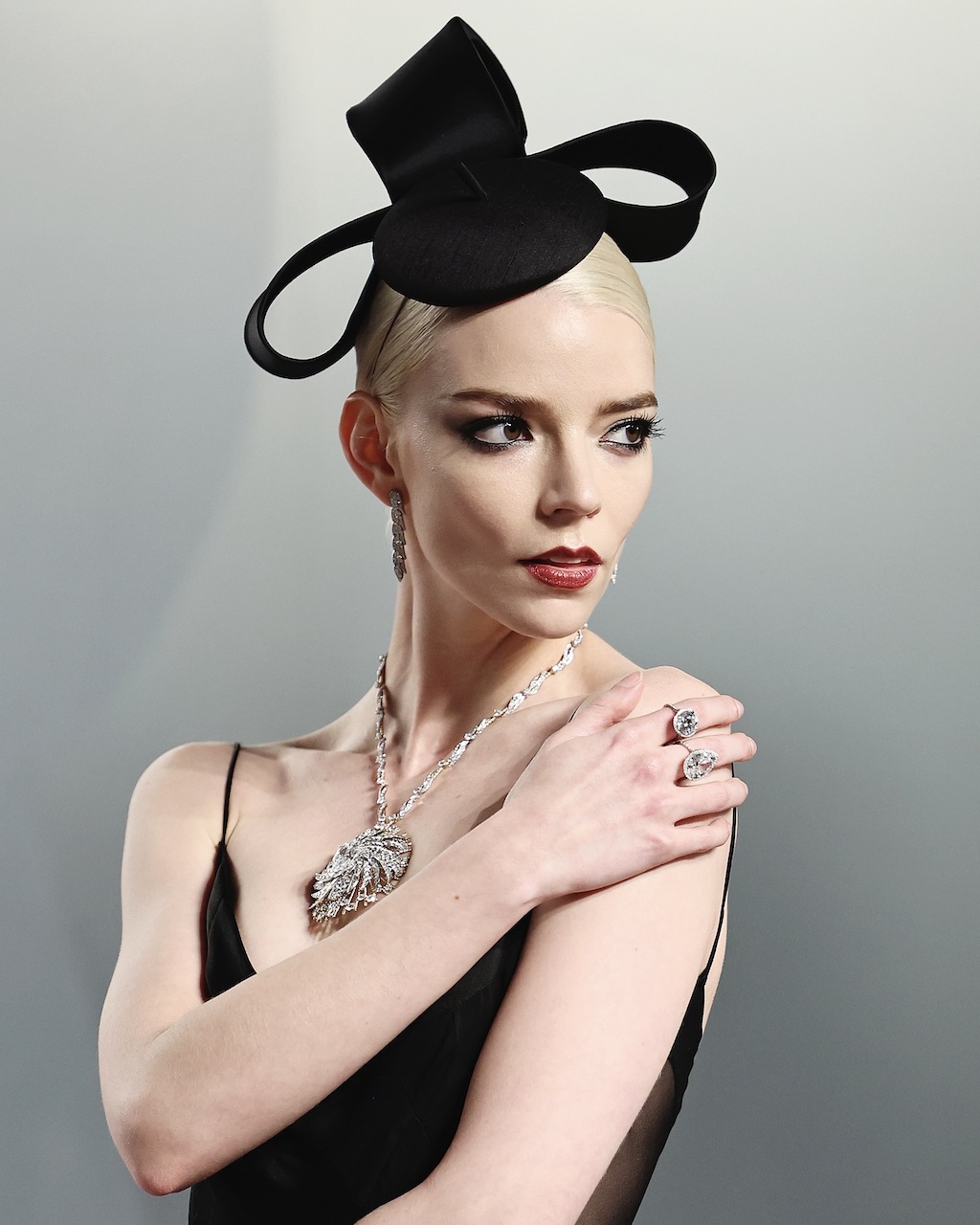 Anya Taylor-Joy Wore Tiffany & Co. Jewelry to the 2026 Oscars After Party