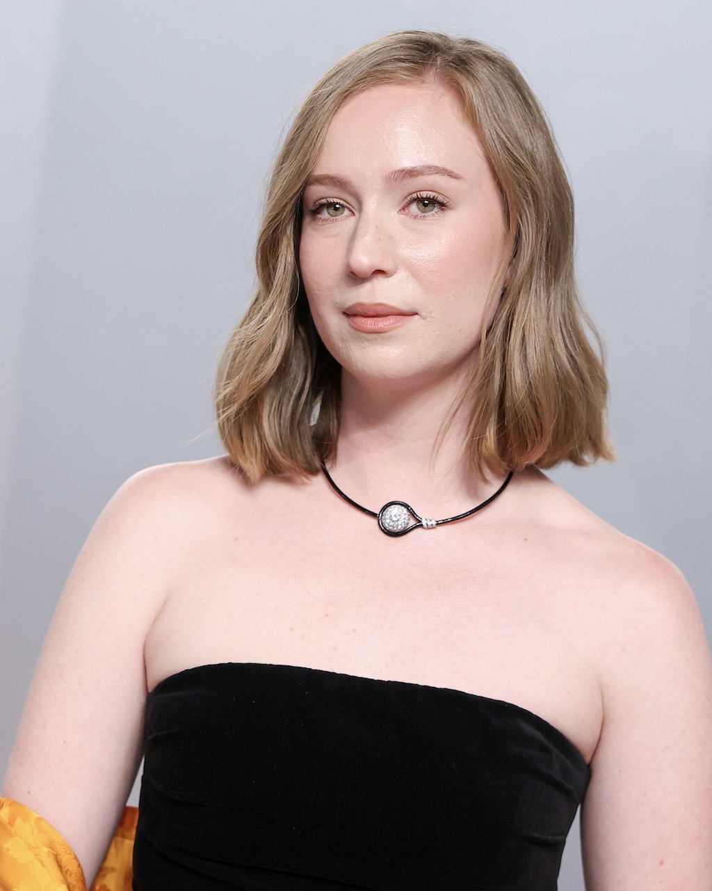 Hannah Einbinder Wore Belperron Jewelry to the 2026 Oscars After Party