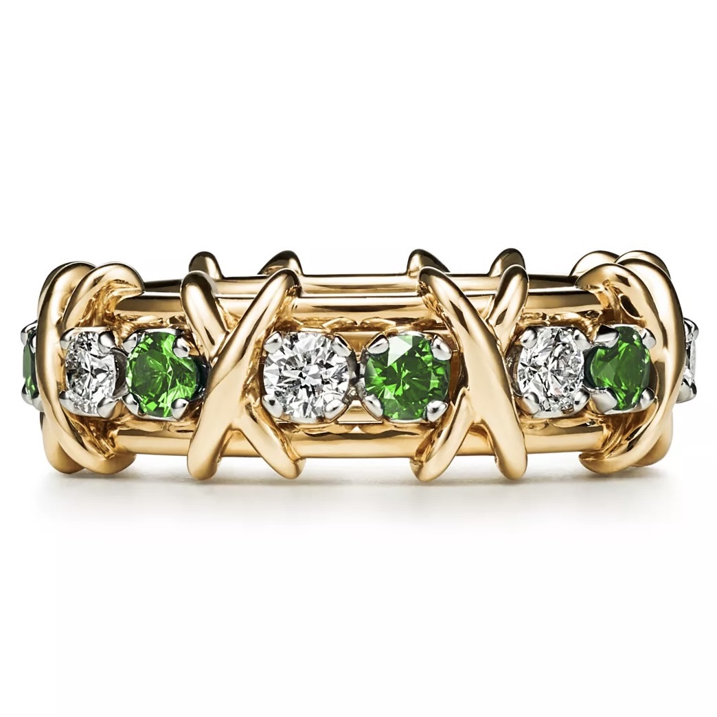 Jackie Kennedy wears Jean Schlumberger Sixteen Stone Ring