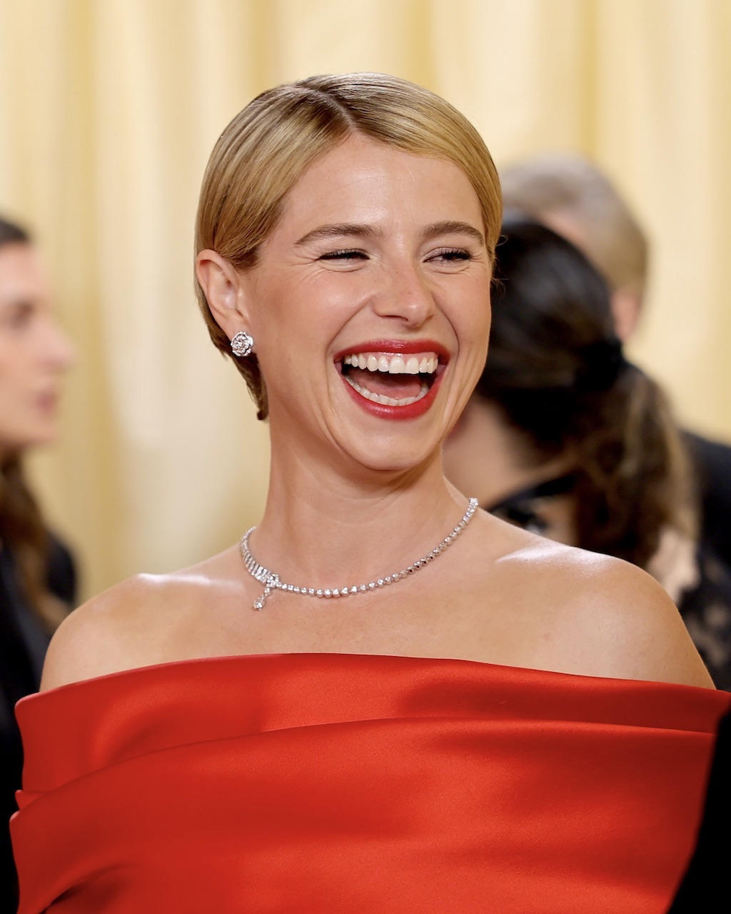 Jessie Buckley Wore Chanel Jewelry to the Oscars 2026