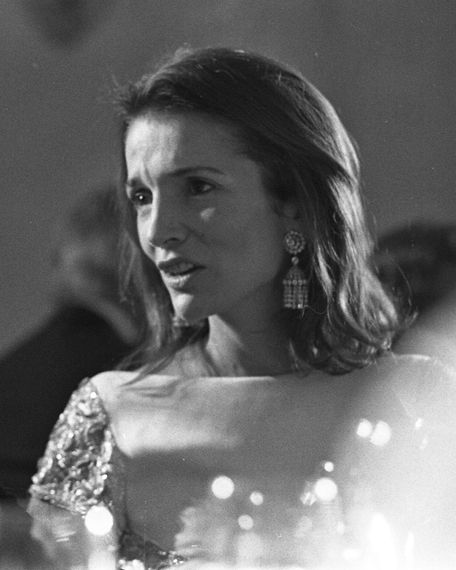 Lee Radziwill attends a state dinner at the White House in 1974. (Wikimedia Commons/Public Domain)