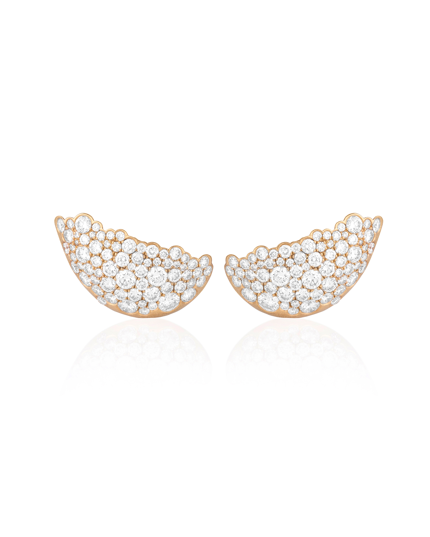 Curved diamond ear cuff earrings with pavé finish