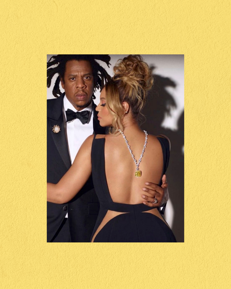 Beyonce in yellow diamond necklace
