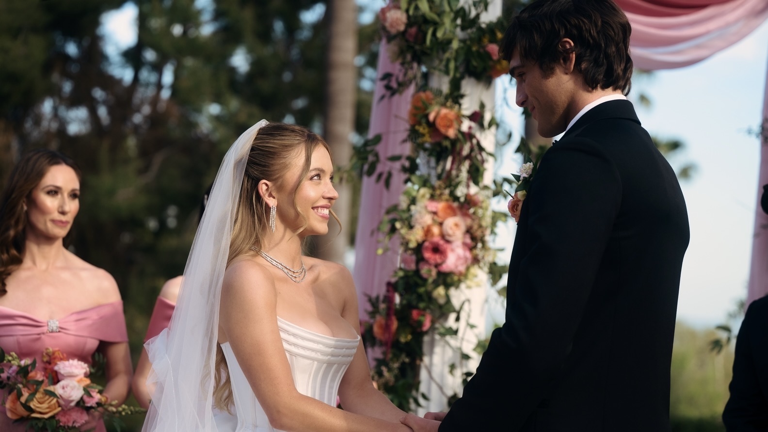 Cassie (Sydney Sweeney) and Nate (Jacob Elordi) get married in Euphoria Season 3, Episode 3.