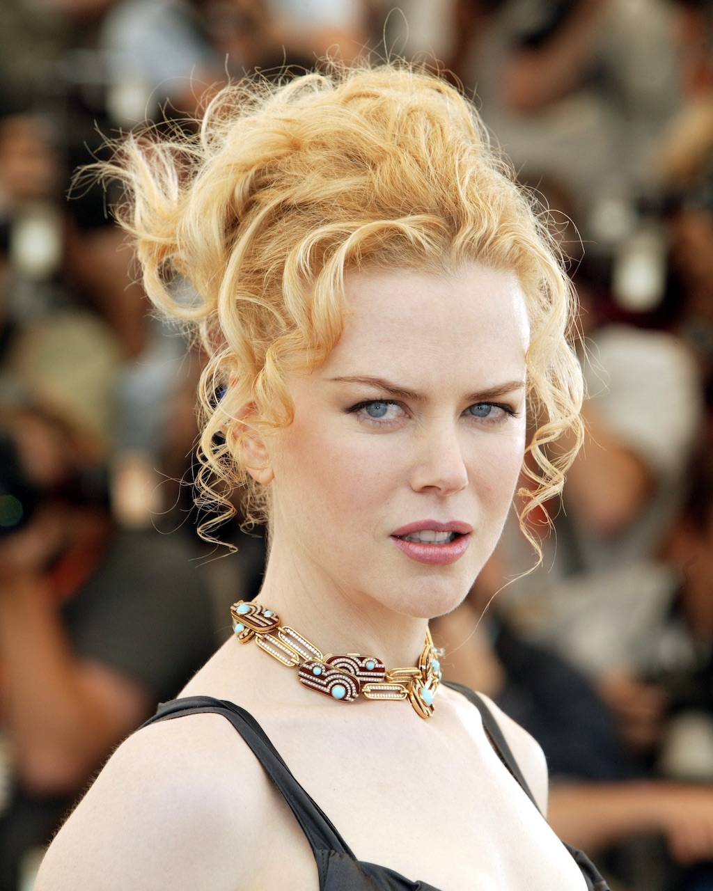 Nicole Kidman wore Bulgari diamond jewelry at the "Dogville" Photocall at the 2003 Cannes Film Festival on May 19, 2003, in Cannes, France. (Getty Images)