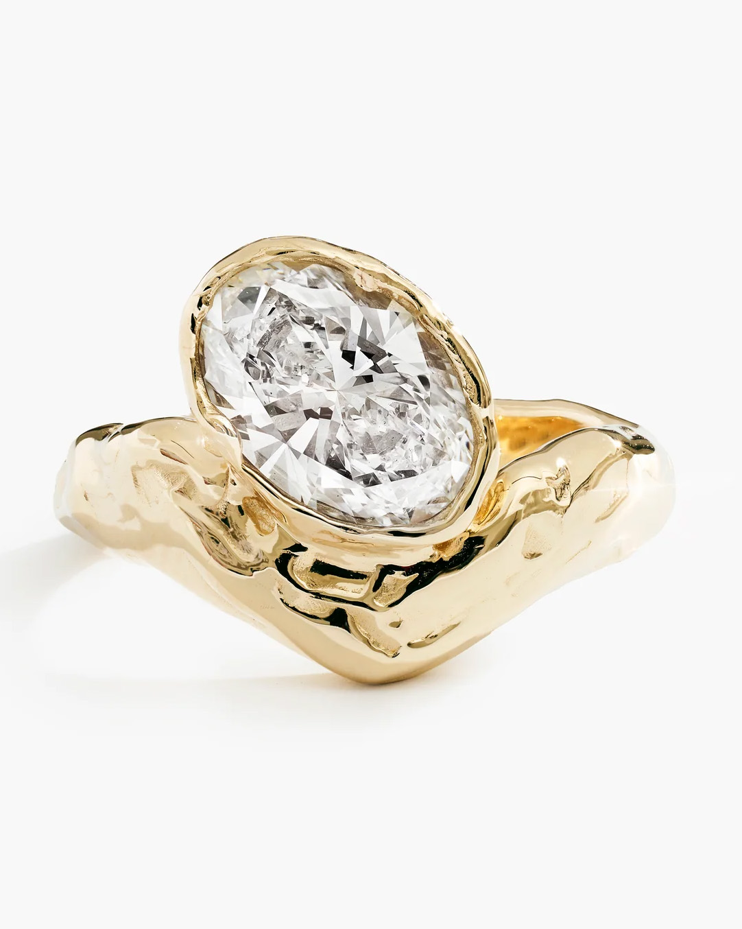 Fie Isolde Verve Oval Diamond Light Ring