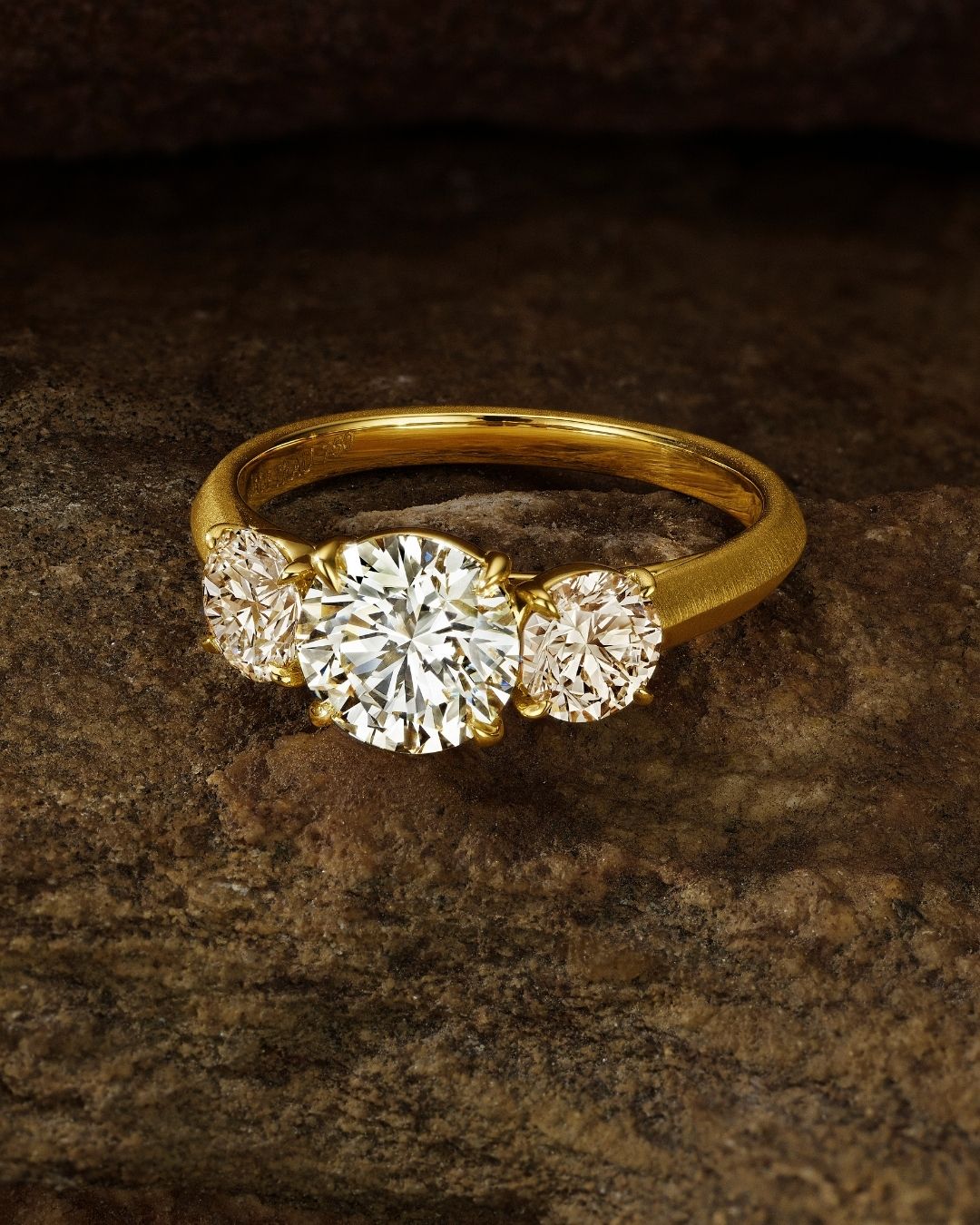 Desert diamonds bridal campaign 3stone ring