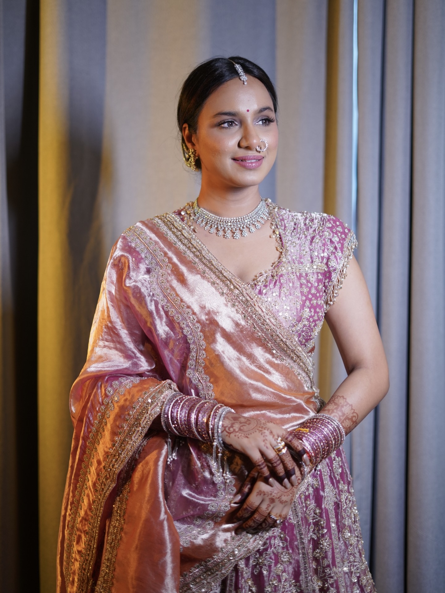 Natural diamond necklace for traditional wedding