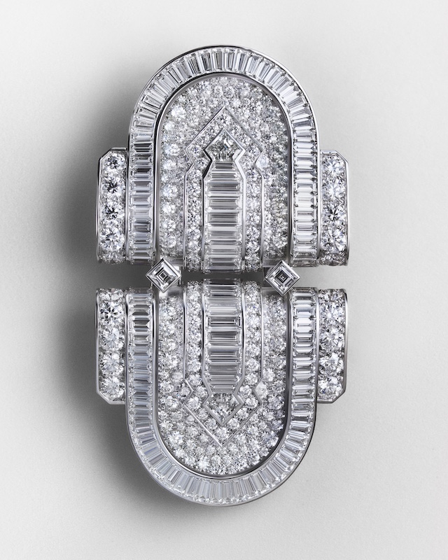 Histoire de Style 2023 collection Like a Queen Brooch, inspired by Queen Elizabeth II's Boucheron aquamarine and diamond double clip brooch that she received when she turned eighteen in 1944. (Courtesy of Boucheron)