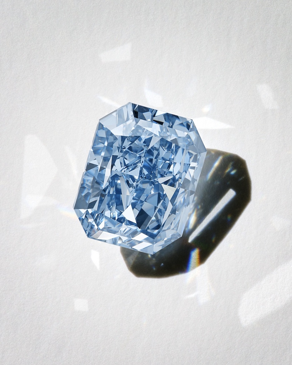 Sotheby's New York High Jewelry Sale in June led by fancy intense blue diamond