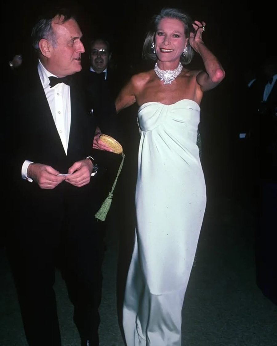 Nan Kempner and John Richardson attend an event at the Metropolitan Museum of Art in New York City on December 3, 1984