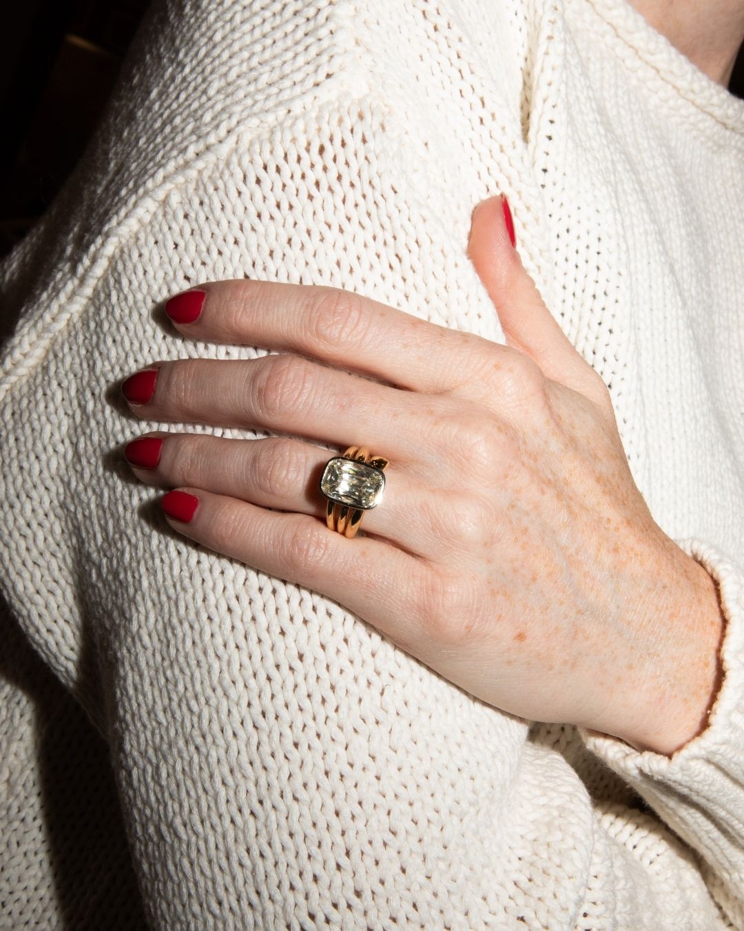 Warm diamond ring from Retrouvai Summer Jewelry Trends
