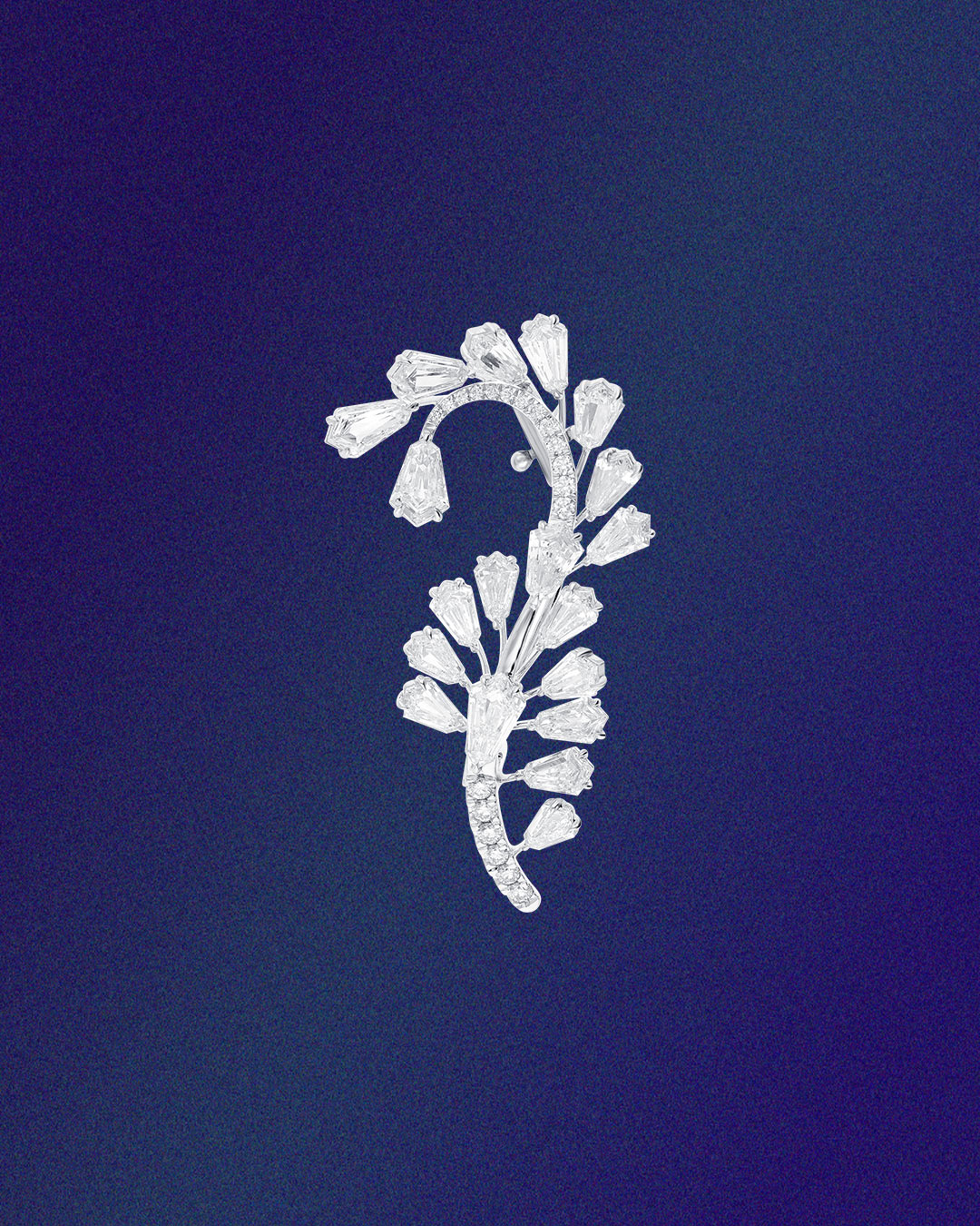 Araya natural diamond floral brooch in white gold