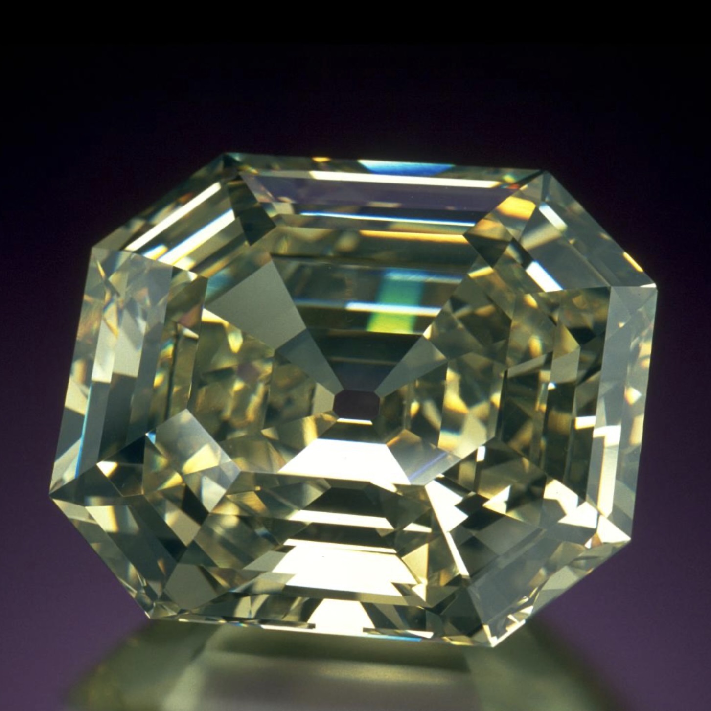 The Portuguese Diamond is among the largest cut diamonds on public display. A Type Ia 127.01 ct diamond with very strong bluish fluorescence. (Photo by Chip Clark © Smithsonian’s National Museum of Natural History.)
