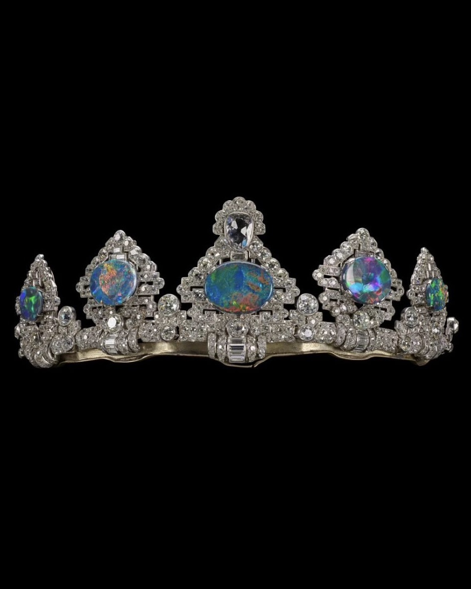 Is the Convertible Tiara the Most Versatile Piece of High Jewelry?