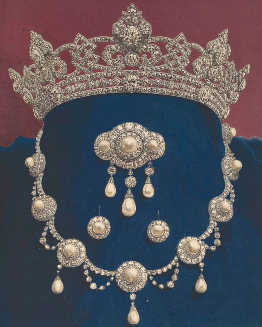 Queen Alexandra's Diamond and Pearl Wedding Parure
