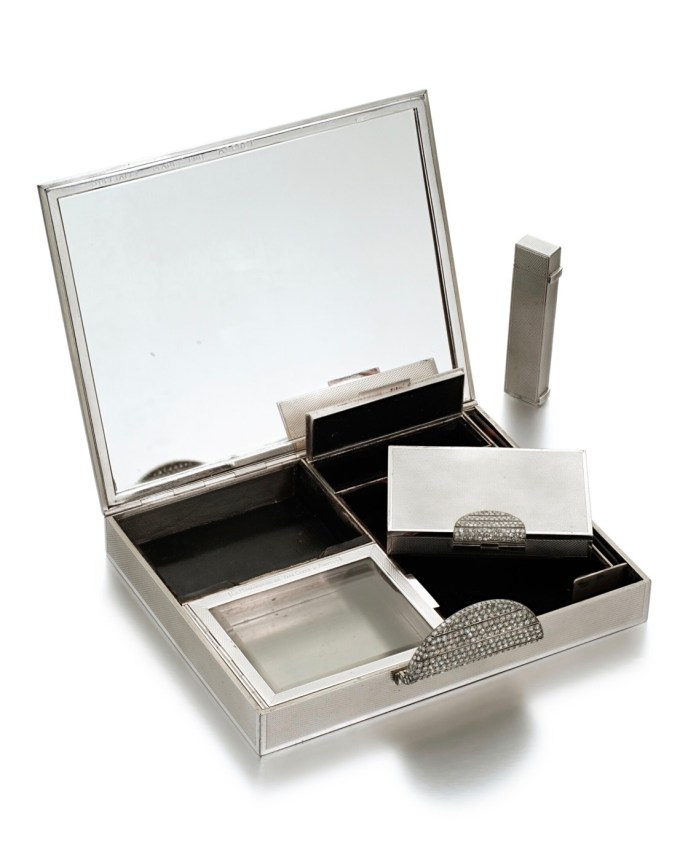 Cigarette Case Van Cleef & Arpels Styptor and Diamond Minaudière, specially made for Asprey from the 1930s.