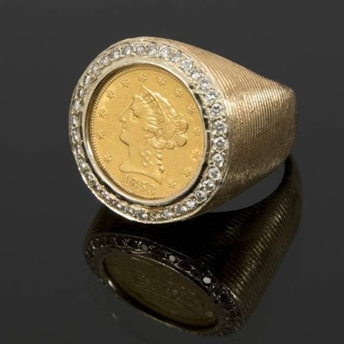 Coin jewelry elvis