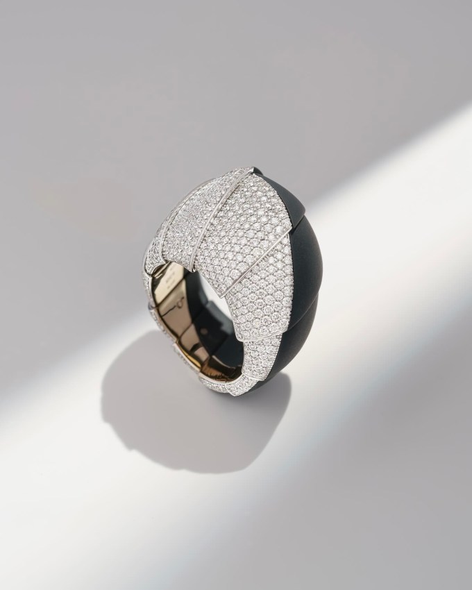 Diamond and Titanium Jewelry Vhernier Ardis High Jewellery