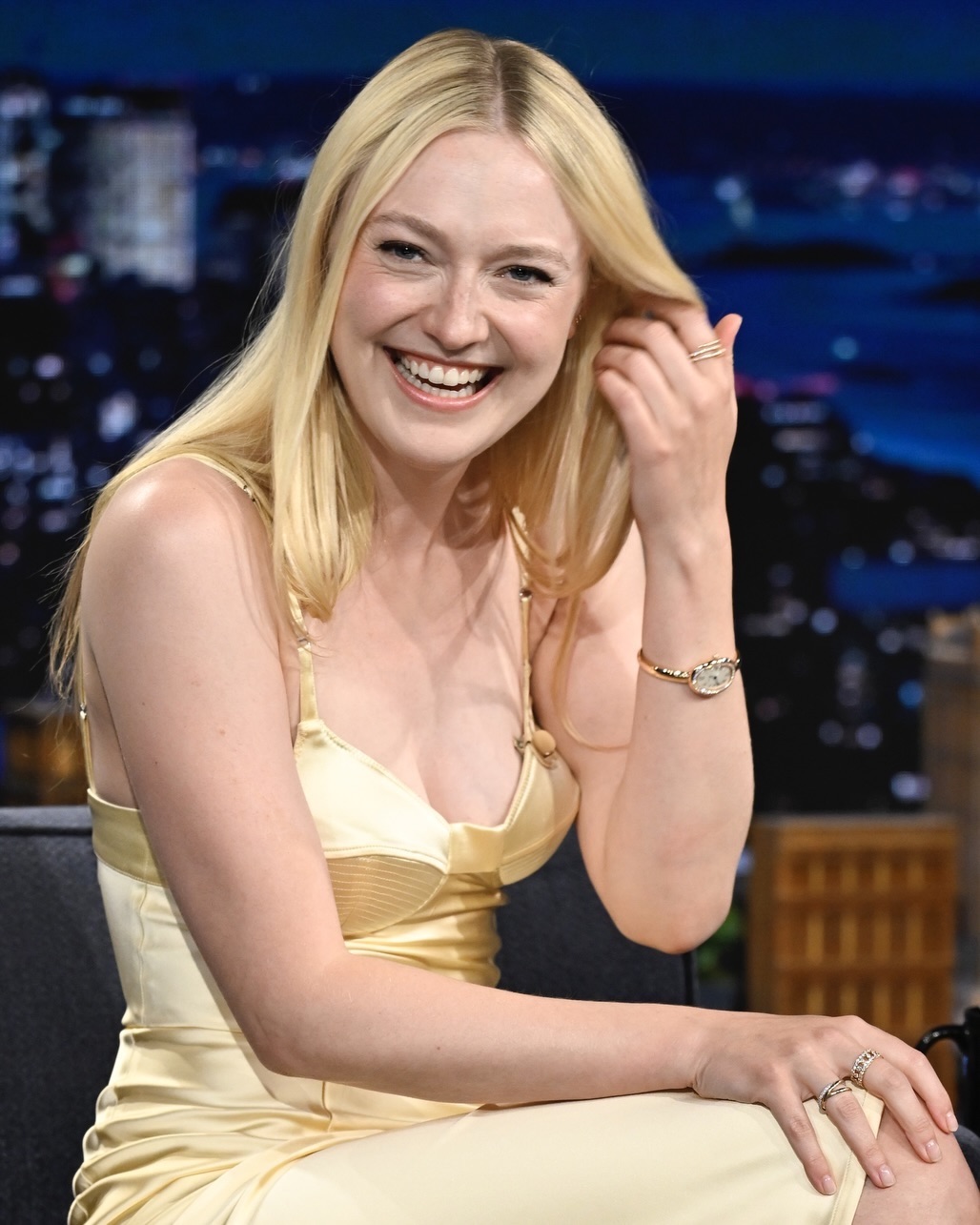 Dakota Fanning Makes the Case for Going Tiny